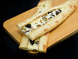 فطيرة لبنة زيتون